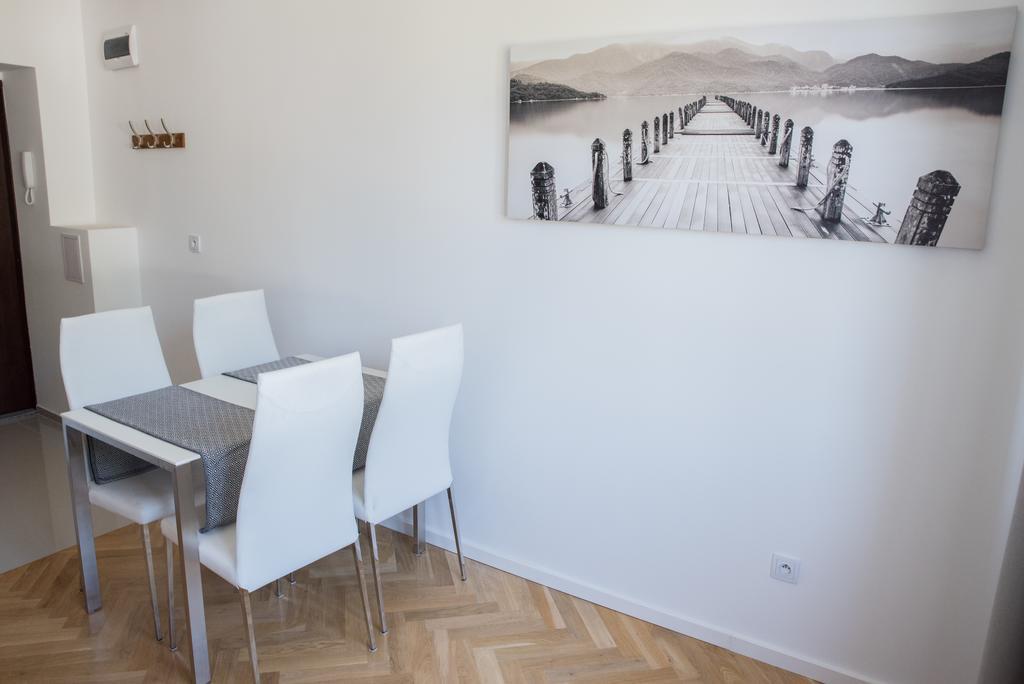 Apartment Nearto Old Town Na Ustroniu Street كراكوفيا المظهر الخارجي الصورة