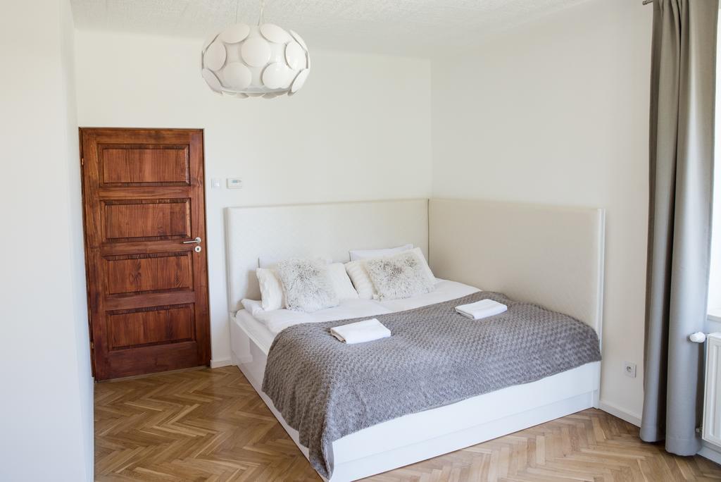 Apartment Nearto Old Town Na Ustroniu Street كراكوفيا المظهر الخارجي الصورة